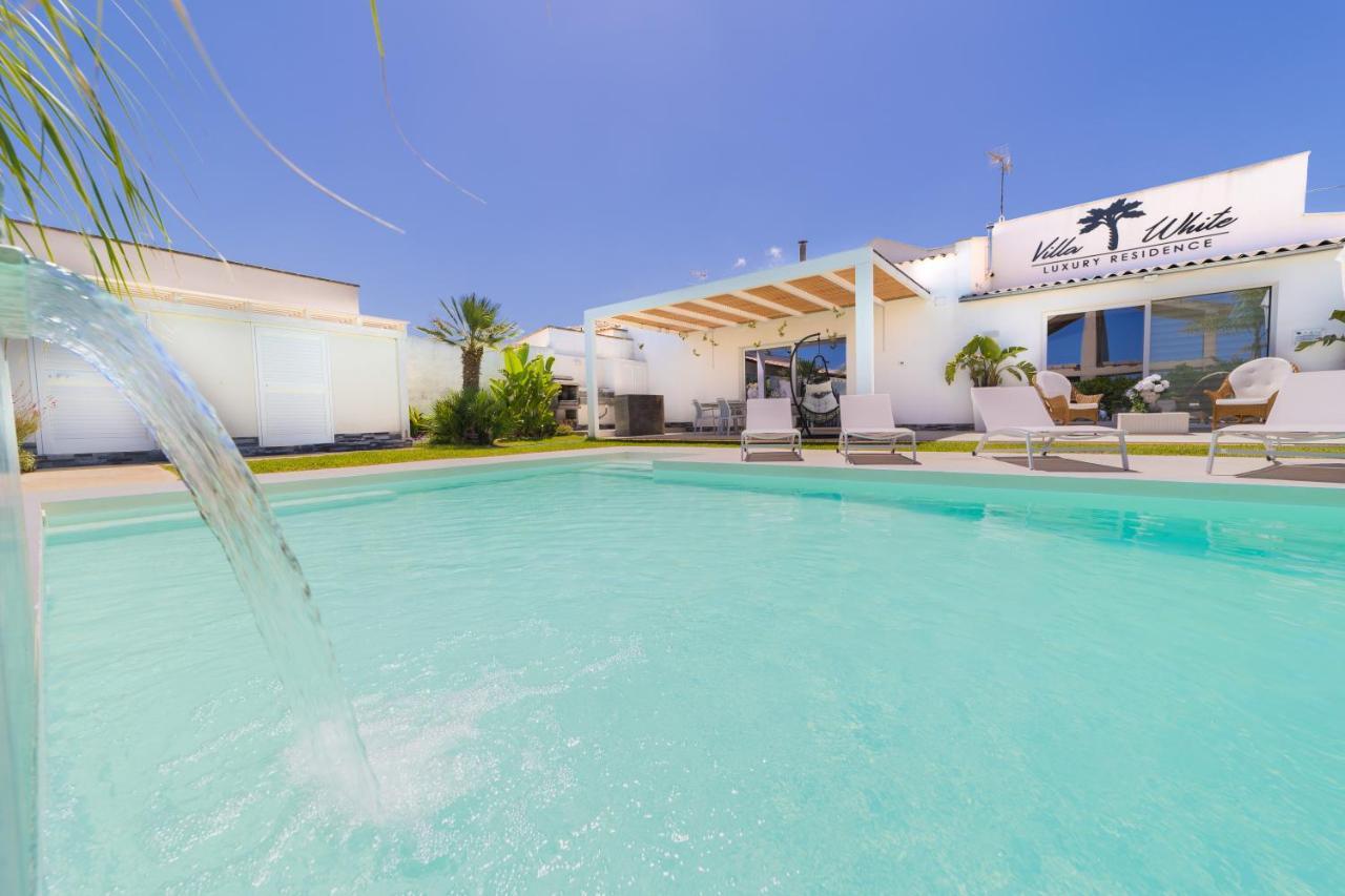 White Luxury Marsala